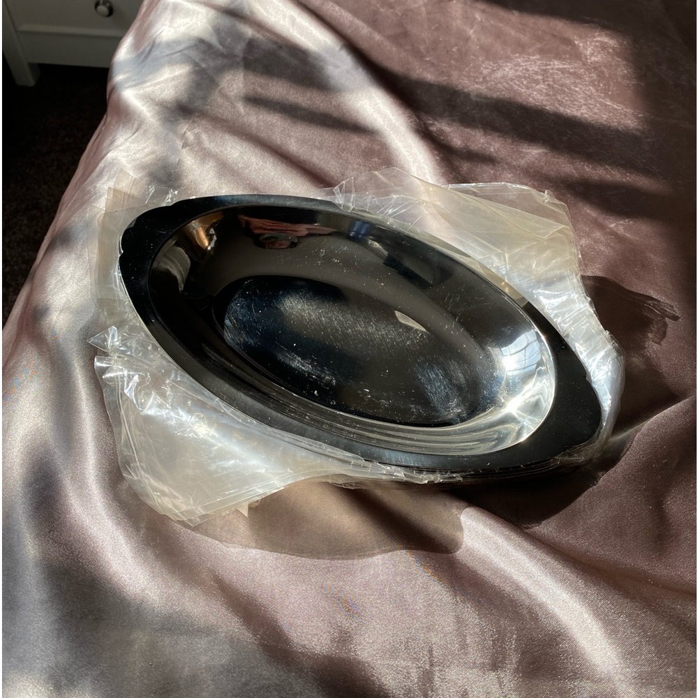 Set of 8 metal serving platters